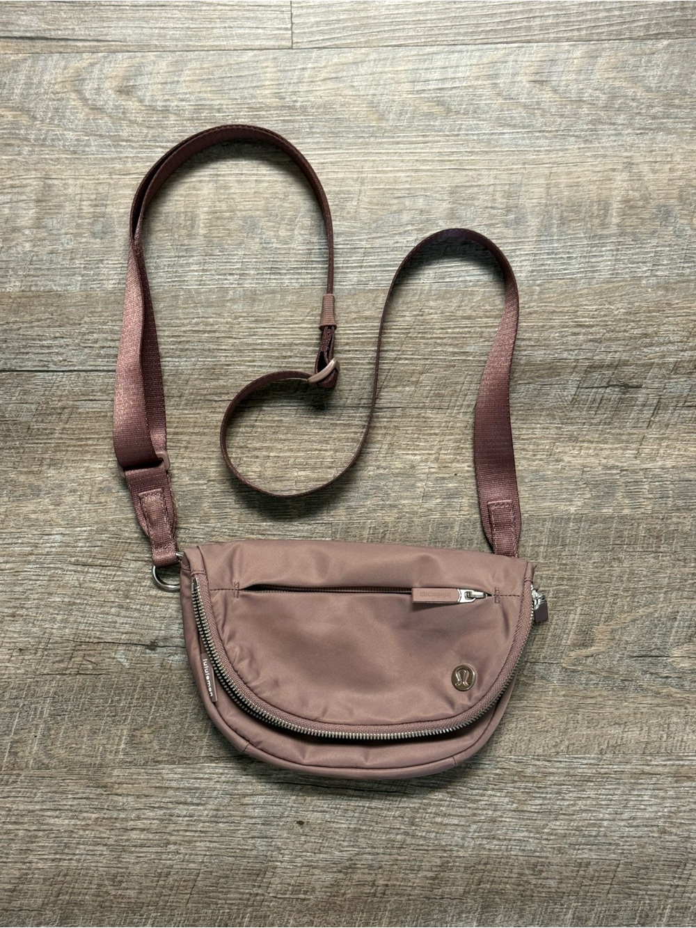 Lululemon All Night Festival Bag Micro in a pinkish color